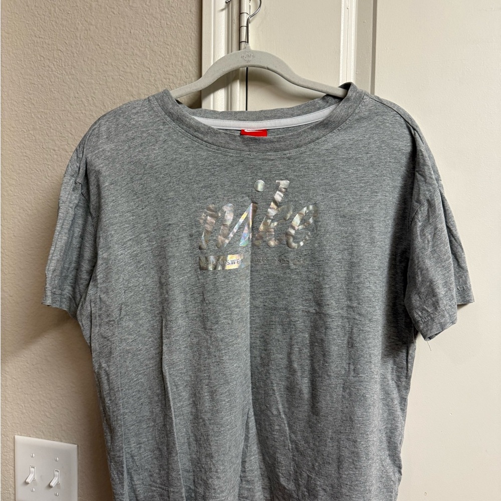 Nike Heather Gray Crop Top Tee with Logo